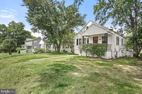 408 E Melbourne Ave, Silver Spring, MD 20901