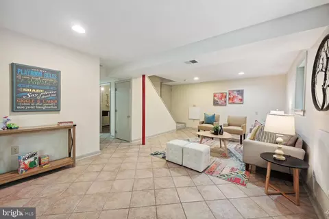 3112 Lee St, Silver Spring, MD 20910 photo 29