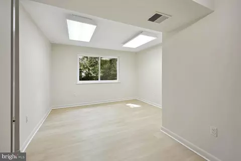 3112 Lee St, Silver Spring, MD 20910 photo 32