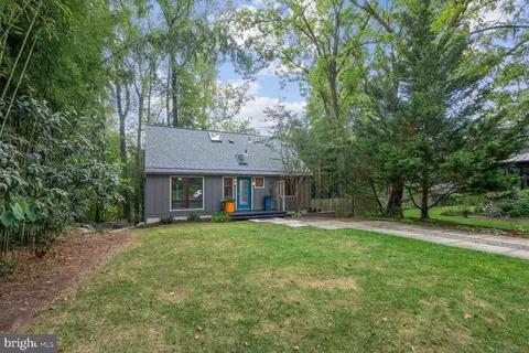 3112 Lee St, Silver Spring, MD 20910 photo 3
