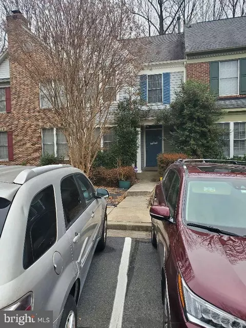 7502 Elioak Ter, Gaithersburg, MD 20879