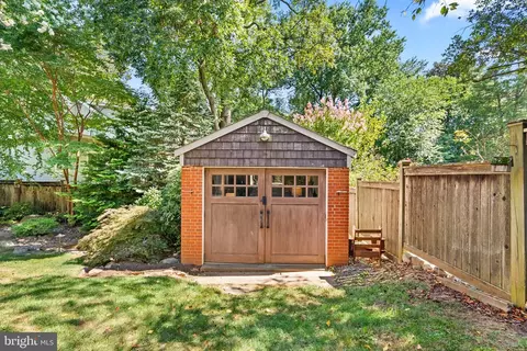 218 Saint Lawrence Dr, Silver Spring, MD 20901 photo 53