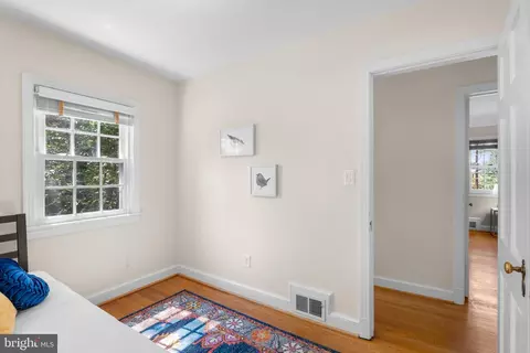 218 Saint Lawrence Dr, Silver Spring, MD 20901 photo 27