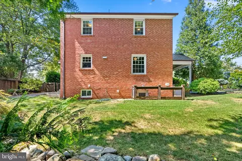 218 Saint Lawrence Dr, Silver Spring, MD 20901 photo 48