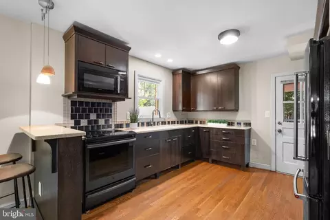 218 Saint Lawrence Dr, Silver Spring, MD 20901 photo 17