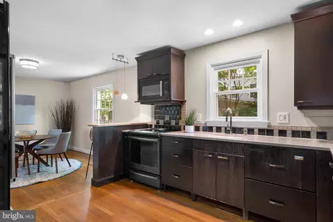 218 Saint Lawrence Dr, Silver Spring, MD 20901 photo 12