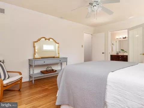 15445 Tindlay St, Silver Spring, MD 20905 photo 18