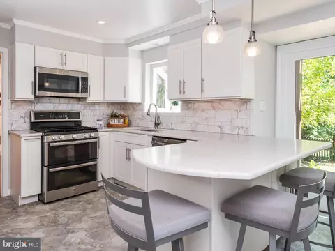 15445 Tindlay St, Silver Spring, MD 20905 photo 7