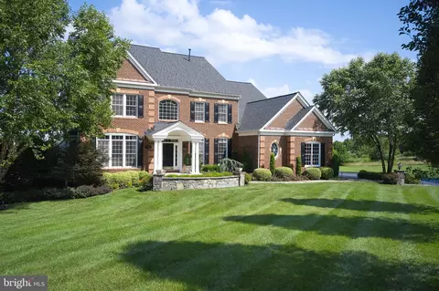 6005 Riggs Rd, Laytonsville, MD 20882