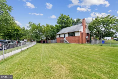 2305 Douglas Ct, Silver Spring, MD 20902