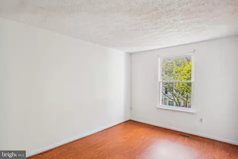 416 Legato Ter, Silver Spring, MD 20901 photo 17