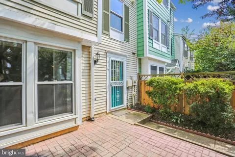 416 Legato Ter, Silver Spring, MD 20901 photo 4