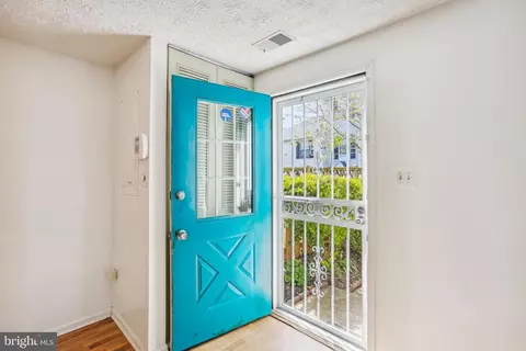 416 Legato Ter, Silver Spring, MD 20901 photo 6