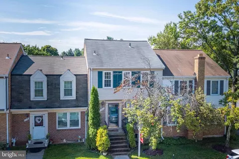 17703 Lochness Cir #2, Olney, MD 20832