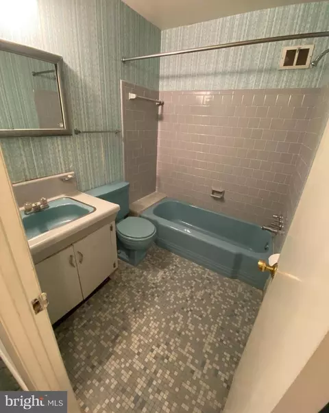 1301 Xaveria Dr, Silver Spring, MD 20903 photo 14