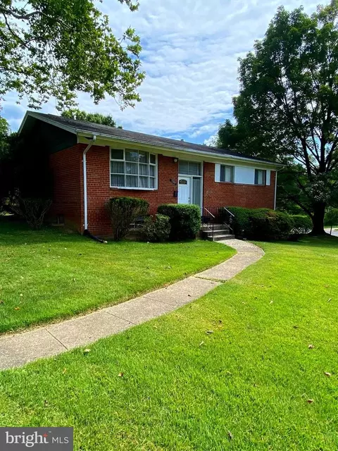 1301 Xaveria Dr, Silver Spring, MD 20903 photo 7