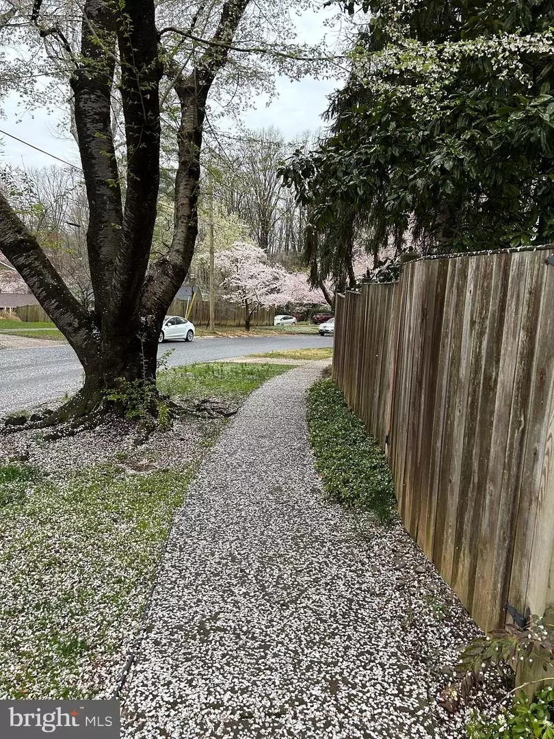  3913 Rickover Rd, Silver Spring, MD 20902 photo 39