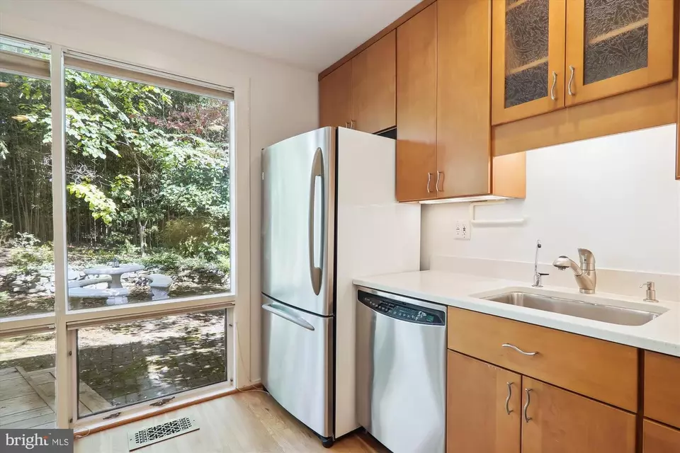  3913 Rickover Rd, Silver Spring, MD 20902 photo 10
