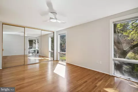 3913 Rickover Rd, Silver Spring, MD 20902 photo 16