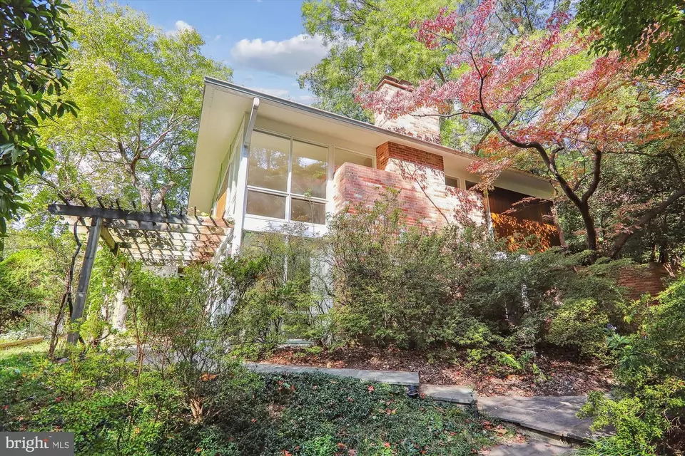  3913 Rickover Rd, Silver Spring, MD 20902 photo 1