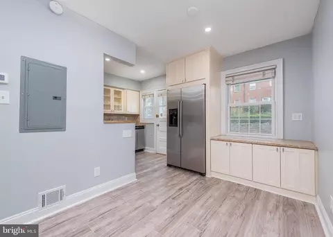 1788 E West Hwy #1788, Silver Spring, MD 20910 photo 4