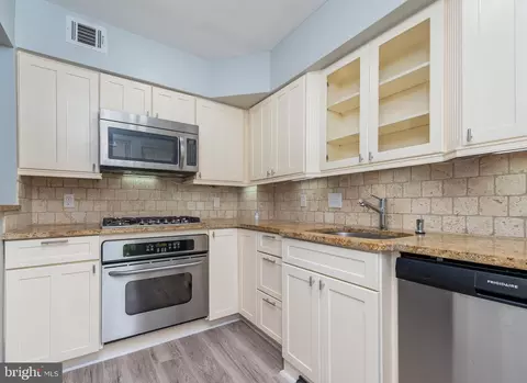 1788 E West Hwy #1788, Silver Spring, MD 20910 photo 6