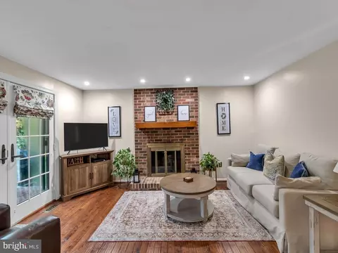 1121 Windmill Ln, Silver Spring, MD 20905 photo 4