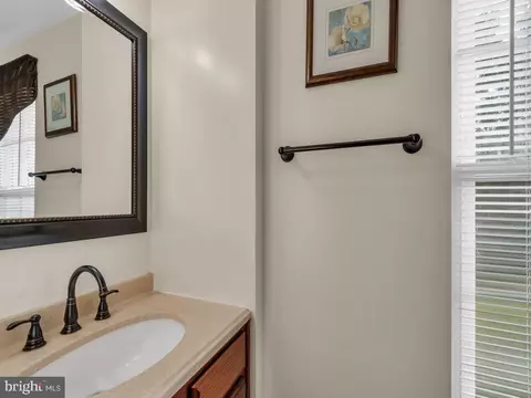 1121 Windmill Ln, Silver Spring, MD 20905 photo 12