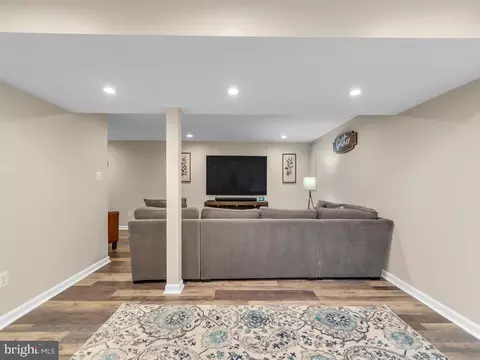1121 Windmill Ln, Silver Spring, MD 20905 photo 24