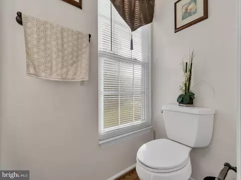 1121 Windmill Ln, Silver Spring, MD 20905 photo 11