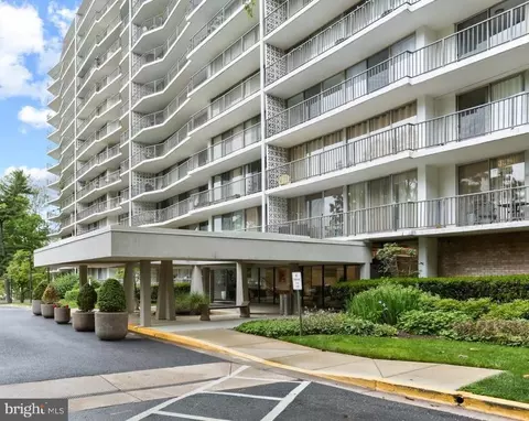 3333 University Blvd W #709, Kensington, MD 20895