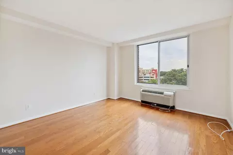 9701 Fields Rd #502, Gaithersburg, MD 20878 photo 3