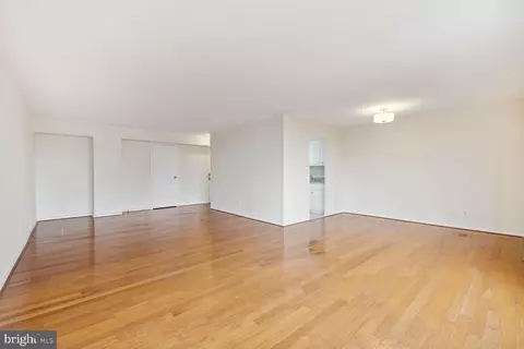 9701 Fields Rd #502, Gaithersburg, MD 20878 photo 6