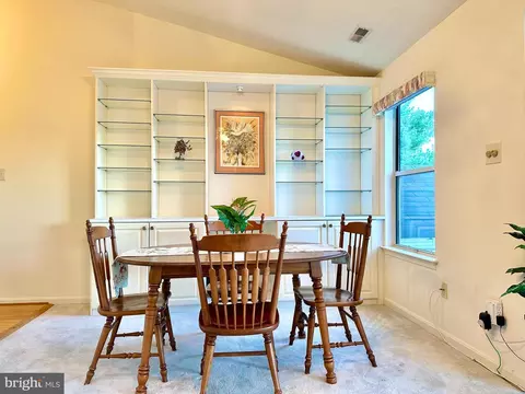 2601 Camelback Ln #12-10, Silver Spring, MD 20906 photo 6