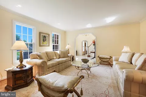 14716 Silverstone Dr, Silver Spring, MD 20905 photo 6