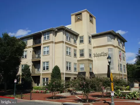 11750 Old Georgetown Rd #2511, Rockville, MD 20852