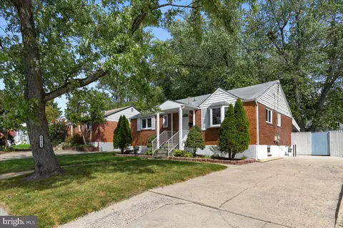 12713 Hathaway Dr, Silver Spring, MD 20906 photo 3