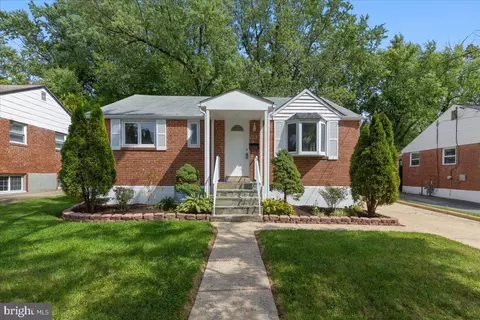 12713 Hathaway Dr, Silver Spring, MD 20906 photo 2