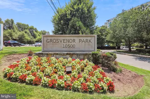 10500 Rockville Pike #801, Rockville, MD 20852