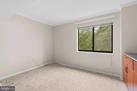 15107 Interlachen Dr #2-418, Silver Spring, MD 20906 photo 10