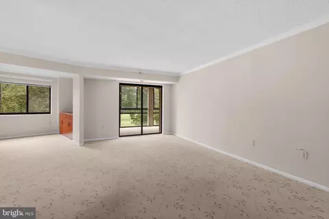 15107 Interlachen Dr #2-418, Silver Spring, MD 20906 photo 9