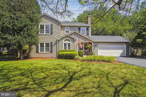 16913 Vine Ct, Olney, MD 20832
