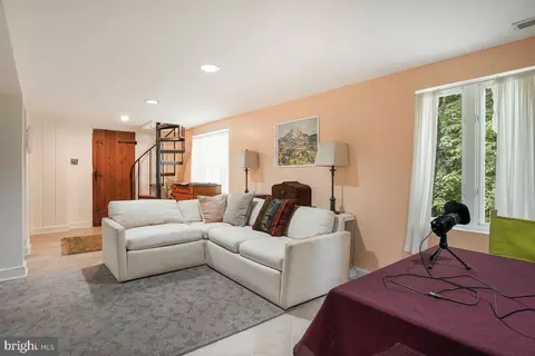 2801 Barker St, Silver Spring, MD 20910 photo 40