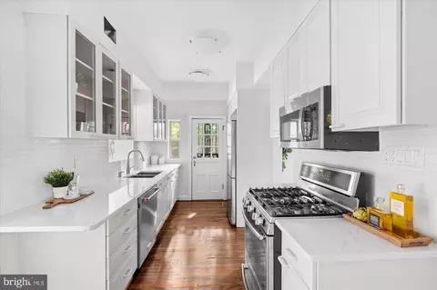 1215 Highland Dr, Silver Spring, MD 20910 photo 21