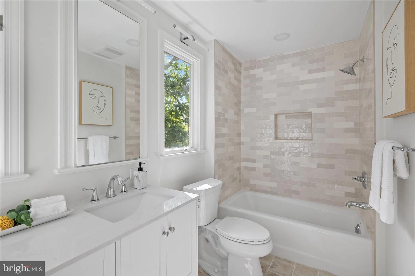 1215 Highland Dr, Silver Spring, MD 20910 photo 33