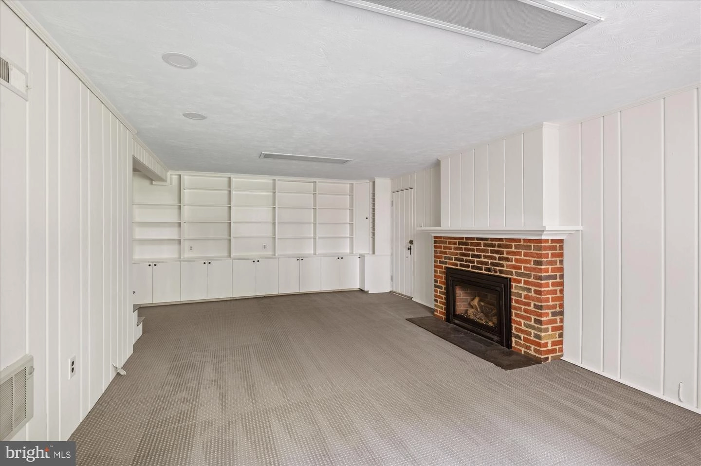 1215 Highland Dr, Silver Spring, MD 20910 photo 42