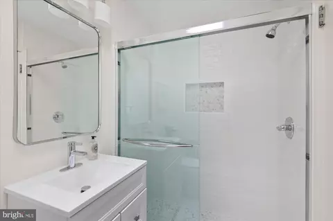 1215 Highland Dr, Silver Spring, MD 20910 photo 40