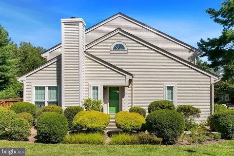 1521 Ingram Ter, Silver Spring, MD 20906