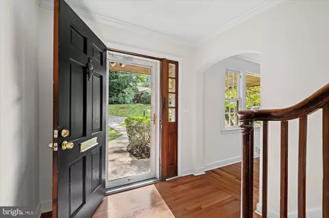9334 Harvey Rd, Silver Spring, MD 20910 photo 6