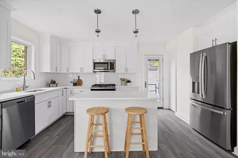 9334 Harvey Rd, Silver Spring, MD 20910 photo 16